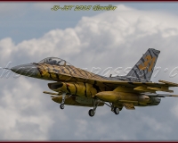2GLOVELIER 0418